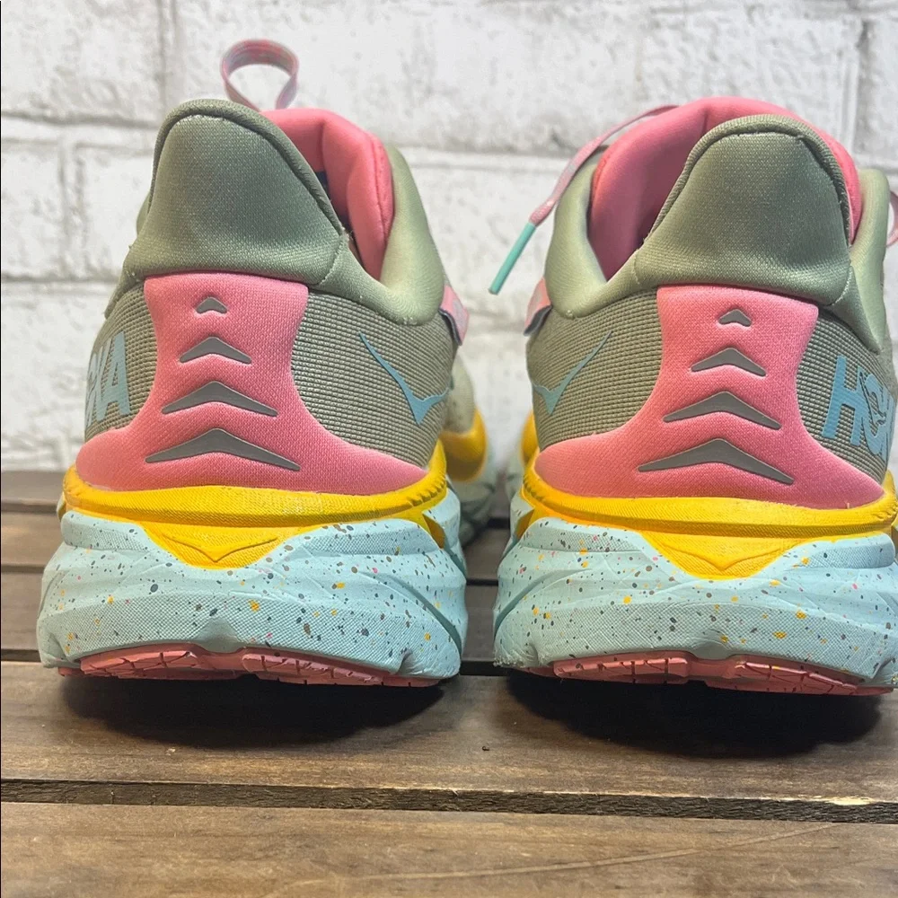 Hoka Free People Movement Clifton 8 Shoes Women's Seaweed Green Tea sz 11D